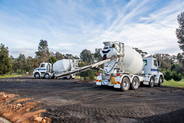 Best Local Concrete Companies  in Moundville, AL